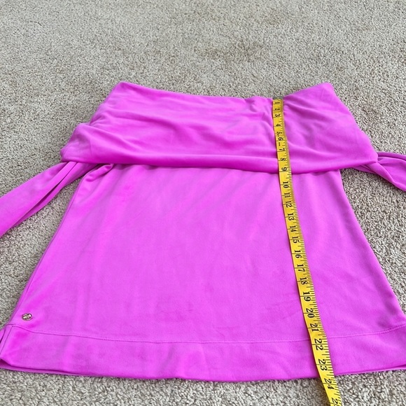 LILLY PULITZER Size M Belinda off the shoulder / one shoulder velour sweatshirt - Picture 10 of 12